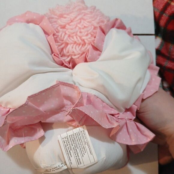 Vintage Soft Sculpture Artisan Doll by Joelson Industries 1998. Pink Hair - Picture 3 of 5